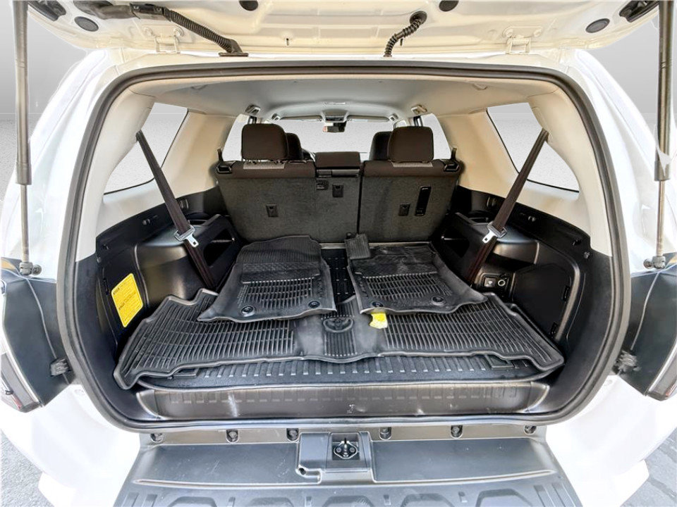 Used 2024 Toyota 4Runner SR5 image 16