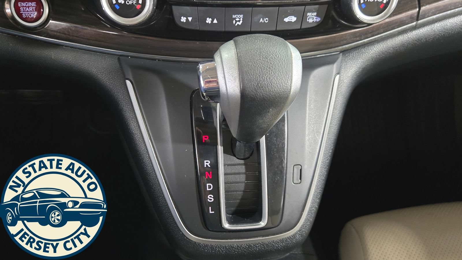 Used 2016 Honda CR-V Touring image 18
