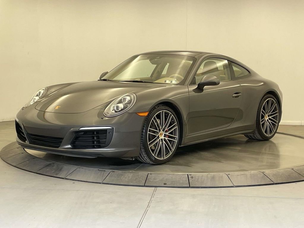 Certified 2017 Porsche 911 Carrera 4S image 1