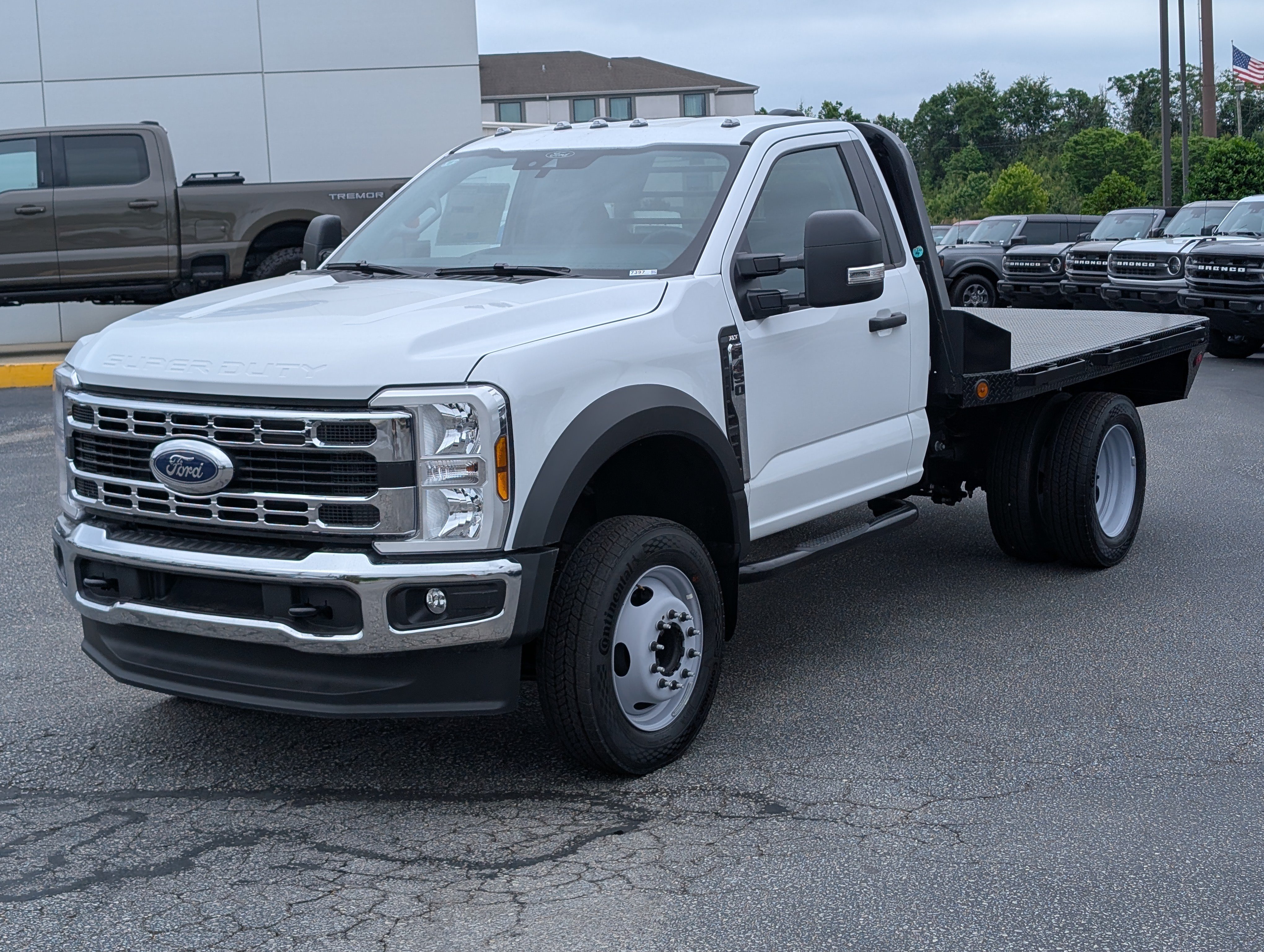 New 2026 Ford F450 XLT w/ Ambulance Prep Package RWD image 2
