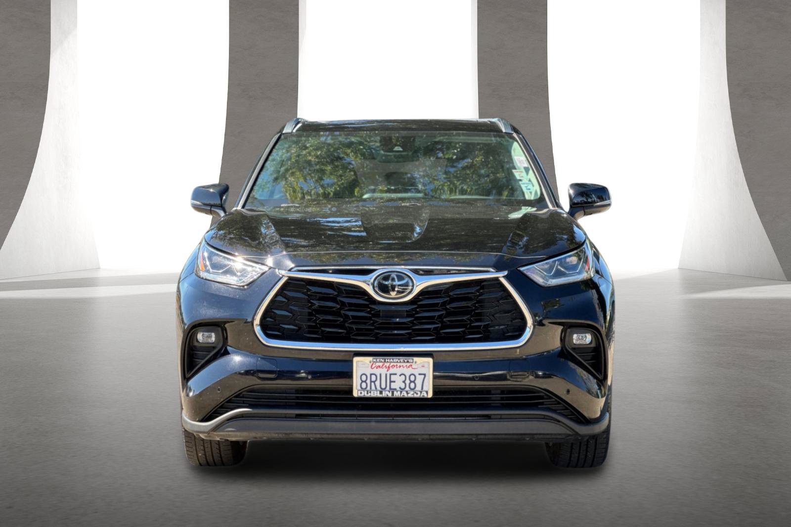 Used 2020 Toyota Highlander Limited AWD/4WD image 9