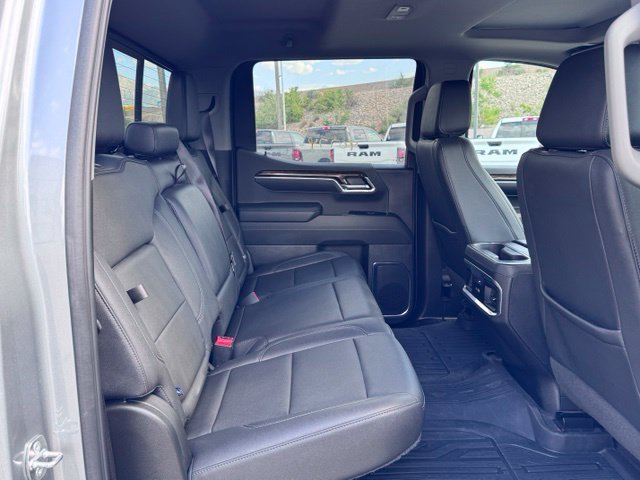 Used 2024 GMC Sierra 1500 Elevation w/ Elevation Premium Package AWD/4WD image 18