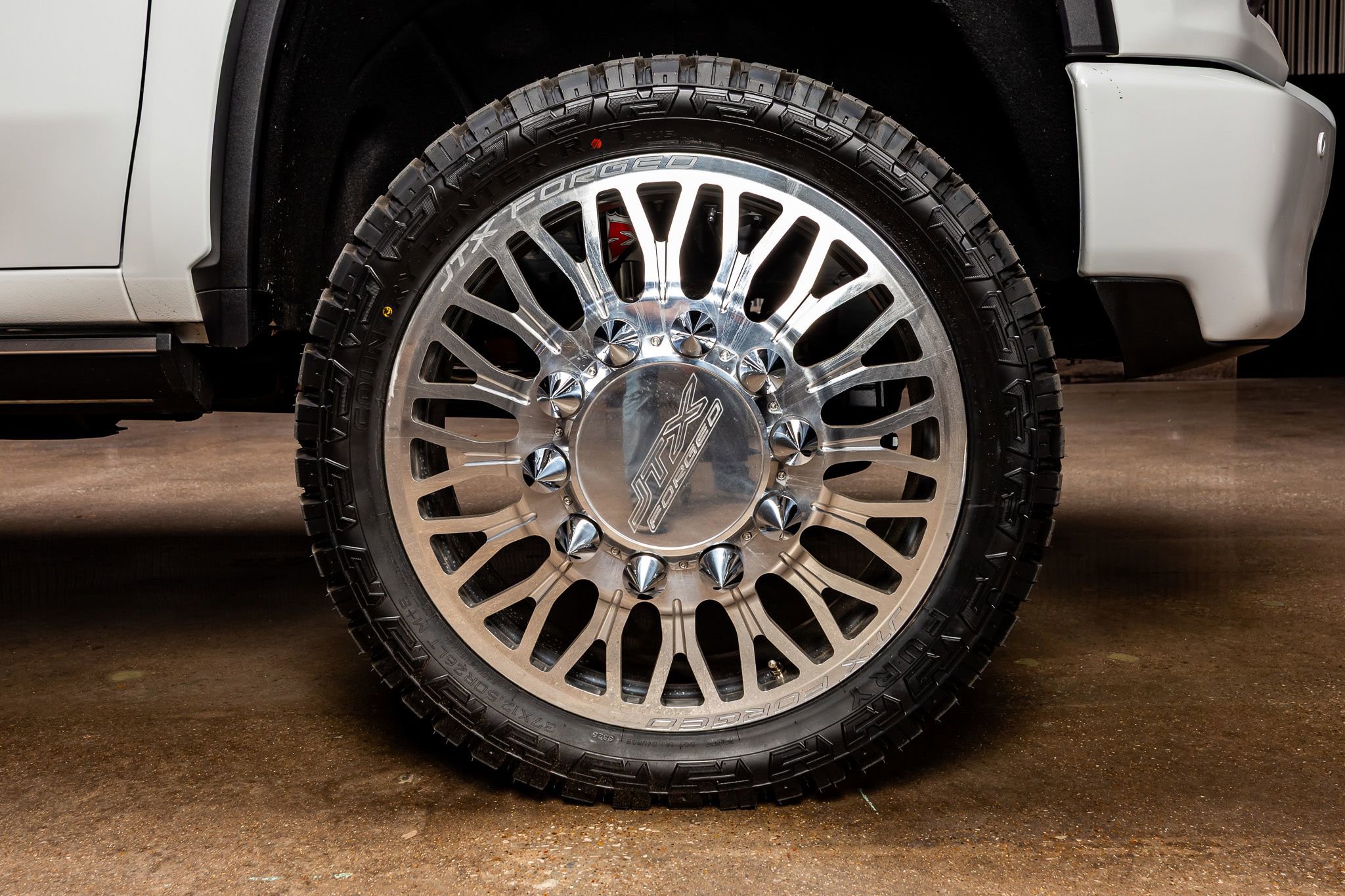 Used 2023 Chevrolet Silverado 3500 High Country image 12