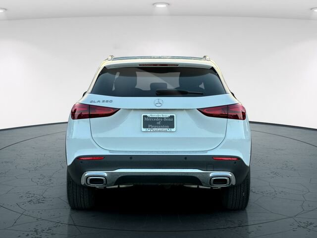 Used 2025 Mercedes-Benz GLA 250 GLA 250 4D Sport Utility image 6