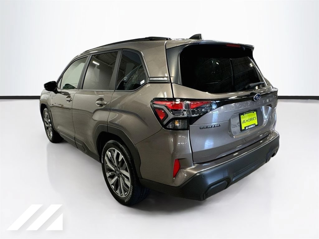 Used 2025 Subaru Forester Touring AWD/4WD image 7