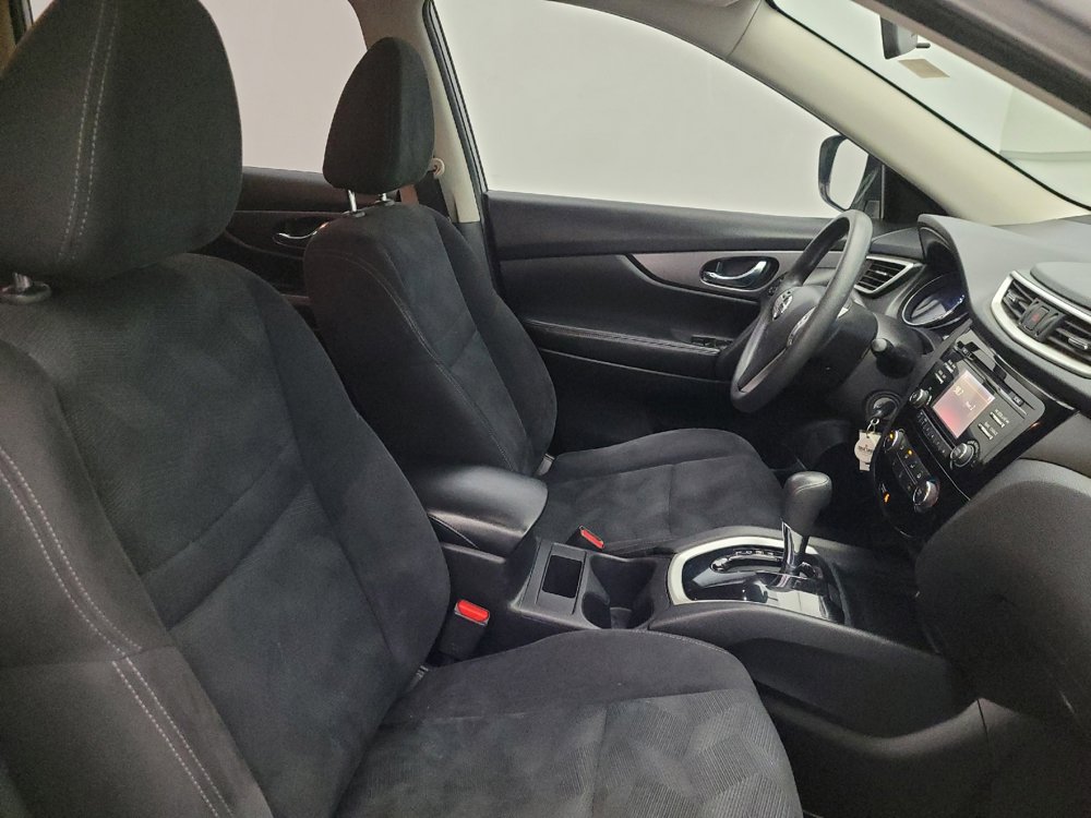Used 2016 Nissan Rogue S image 21