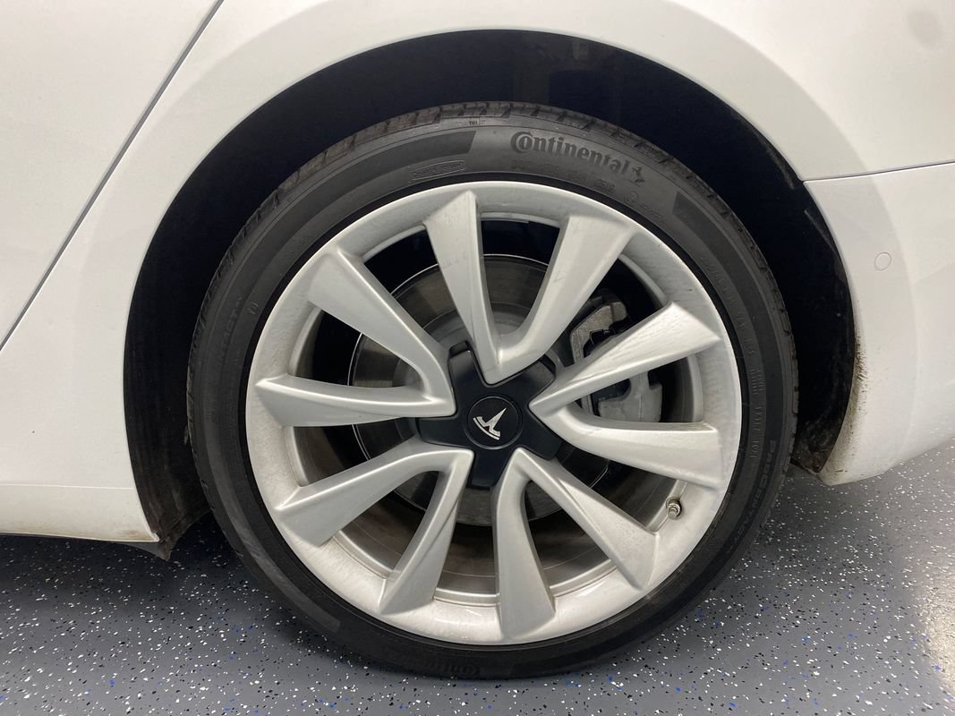 Used 2020 Tesla Model 3 Long Range AWD/4WD image 8