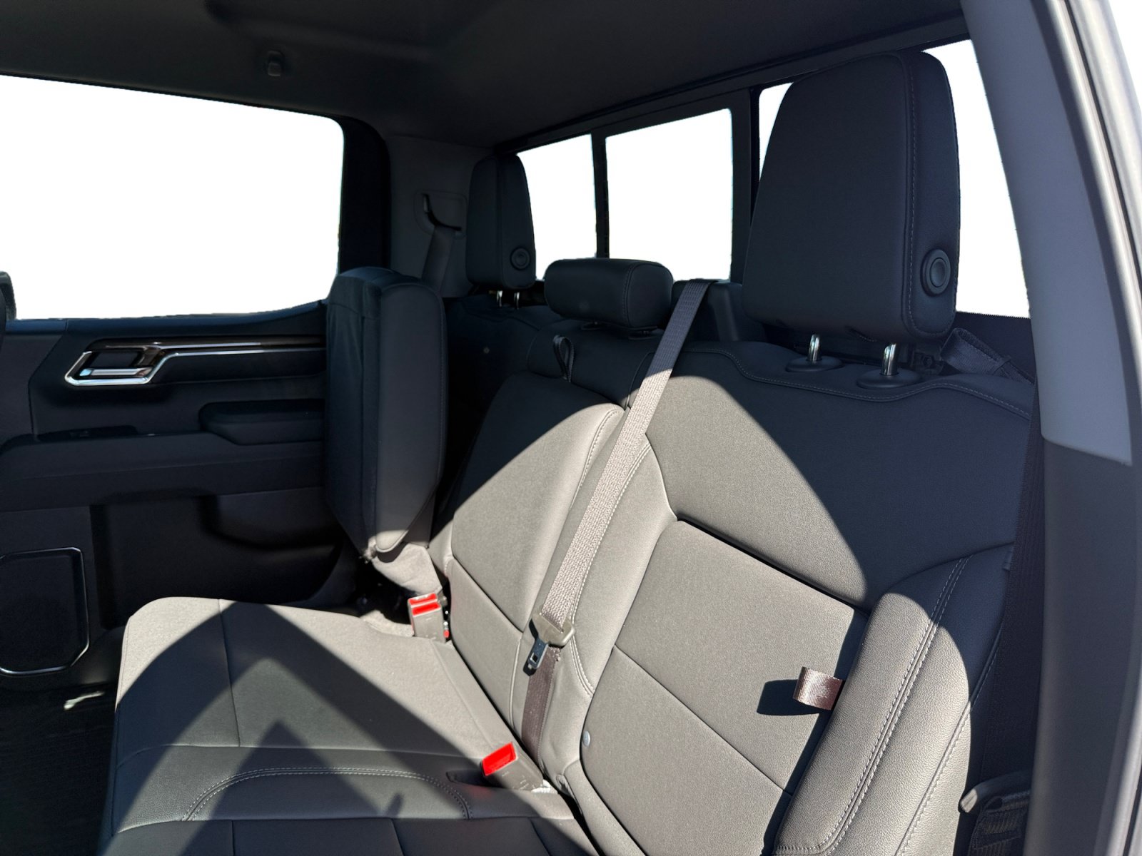 New 2026 Chevrolet Silverado 1500 LT Trail Boss w/ LT Trail Boss Premium Package AWD/4WD image 16