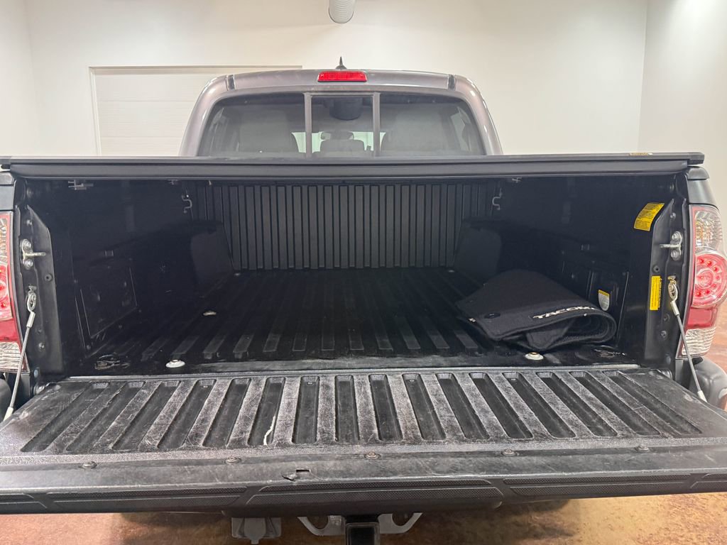 Used 2015 Toyota Tacoma PreRunner w/ TRD Sport Package RWD image 26