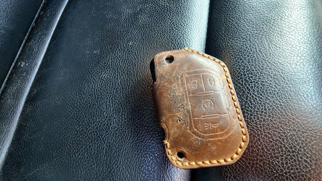 Used 2022 Jeep Wrangler Unlimited Rubicon w/ Trailer Tow Package image 53