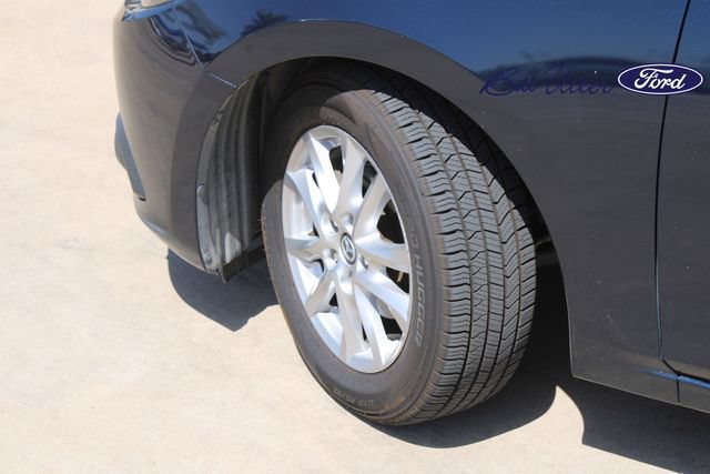 Used 2016 MAZDA MAZDA3 i Touring FWD image 9