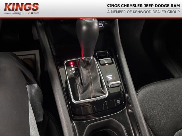 Certified 2022 Jeep Compass Limited image 29