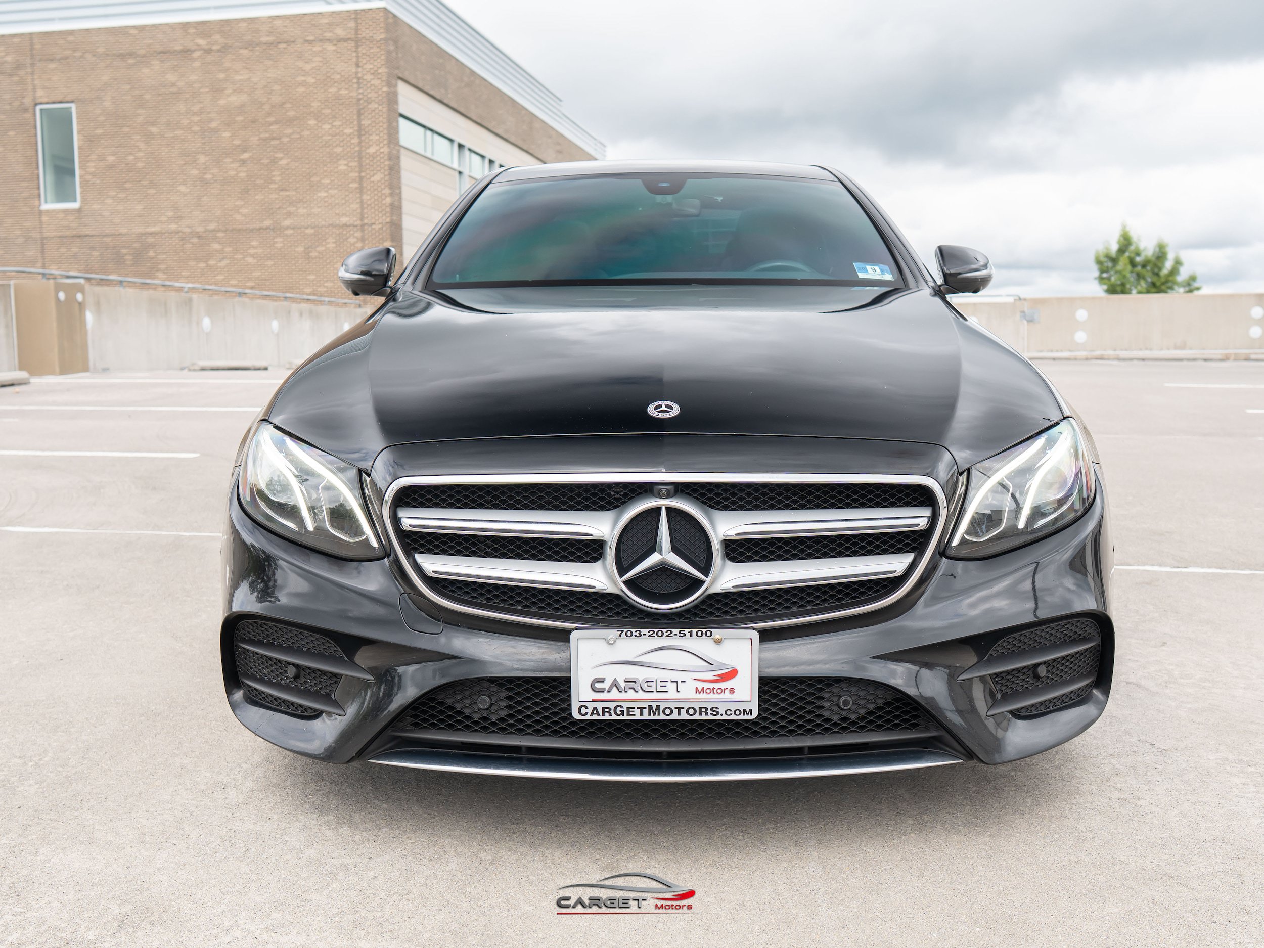 Used 2019 Mercedes-Benz E 300 4MATIC w/ Premium 1 Package image 2