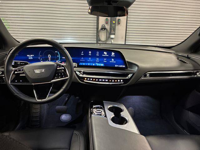 Certified 2024 Cadillac Lyriq Tech w/ Driver Assist Package AWD/4WD image 44