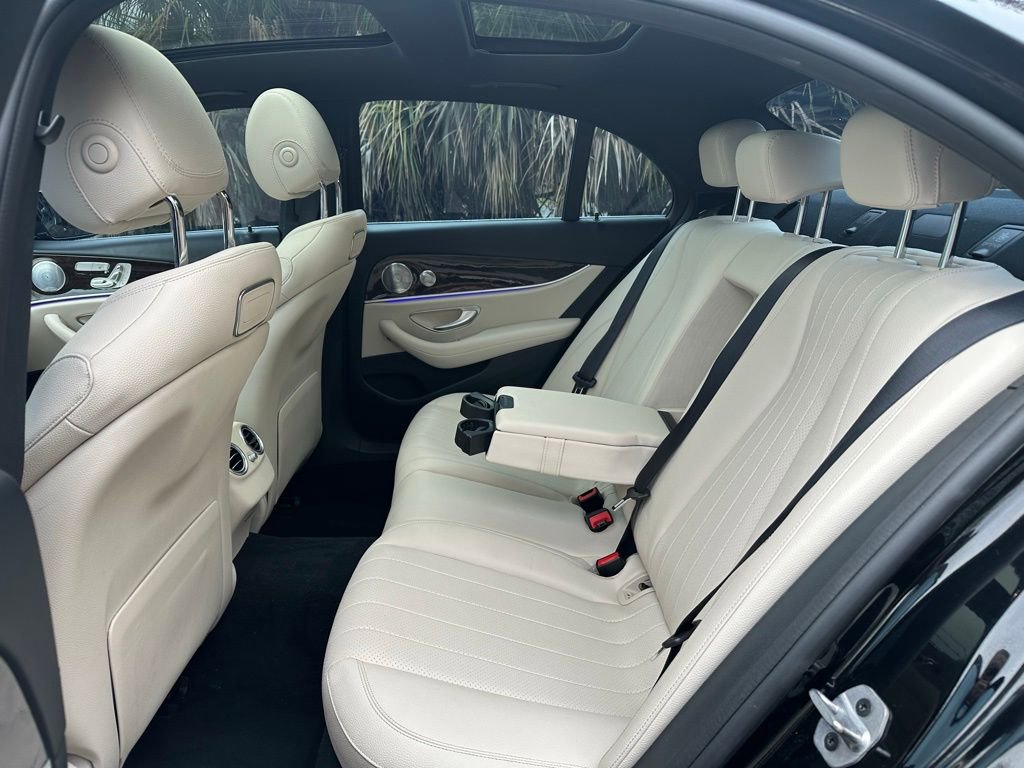 Used 2019 Mercedes-Benz E 300 w/ Premium 1 Package image 28
