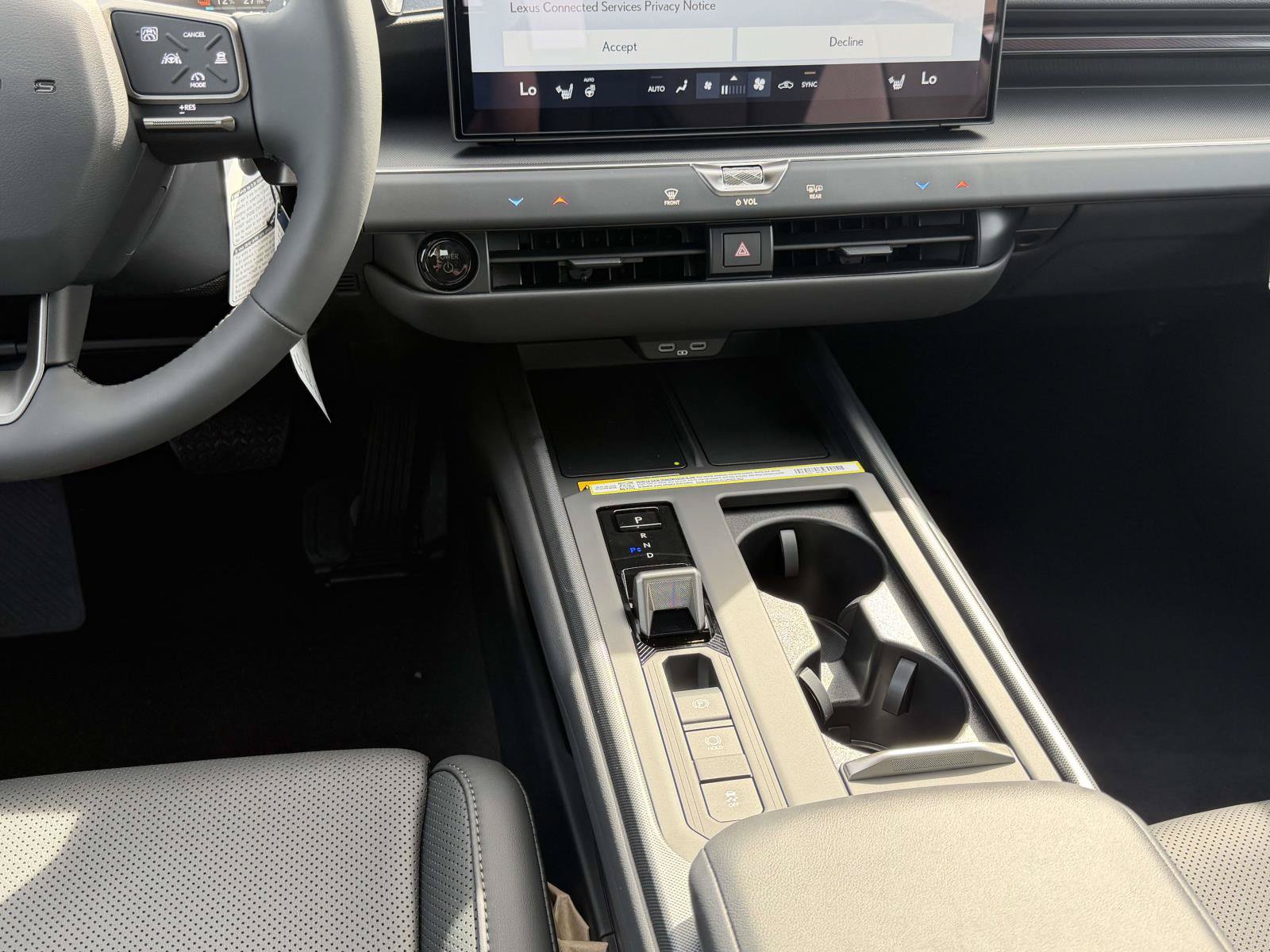 New 2026 Lexus ES 500e AWD/4WD image 15