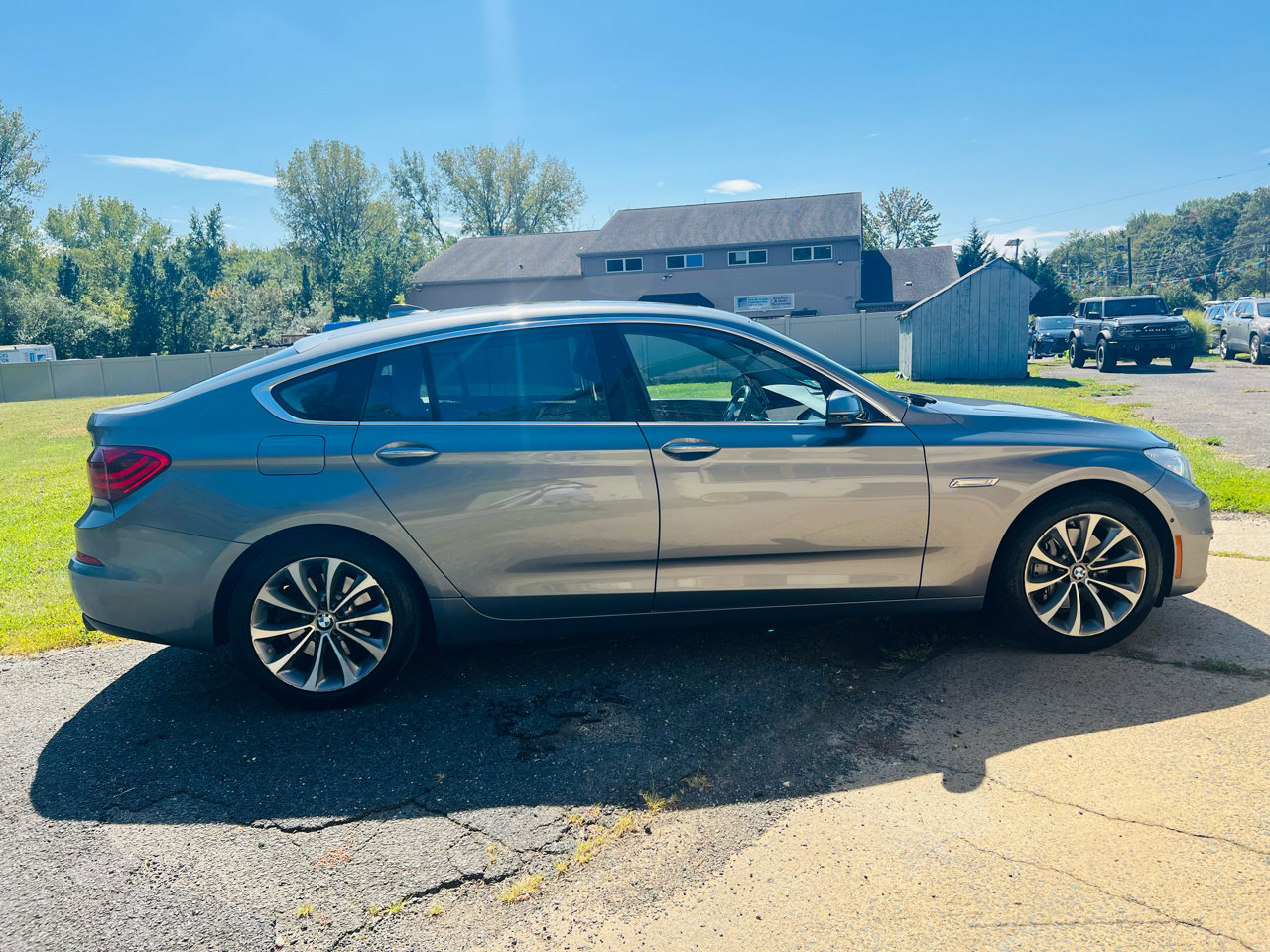 Used 2017 BMW 535i Gran Turismo xDrive AWD/4WD image 8