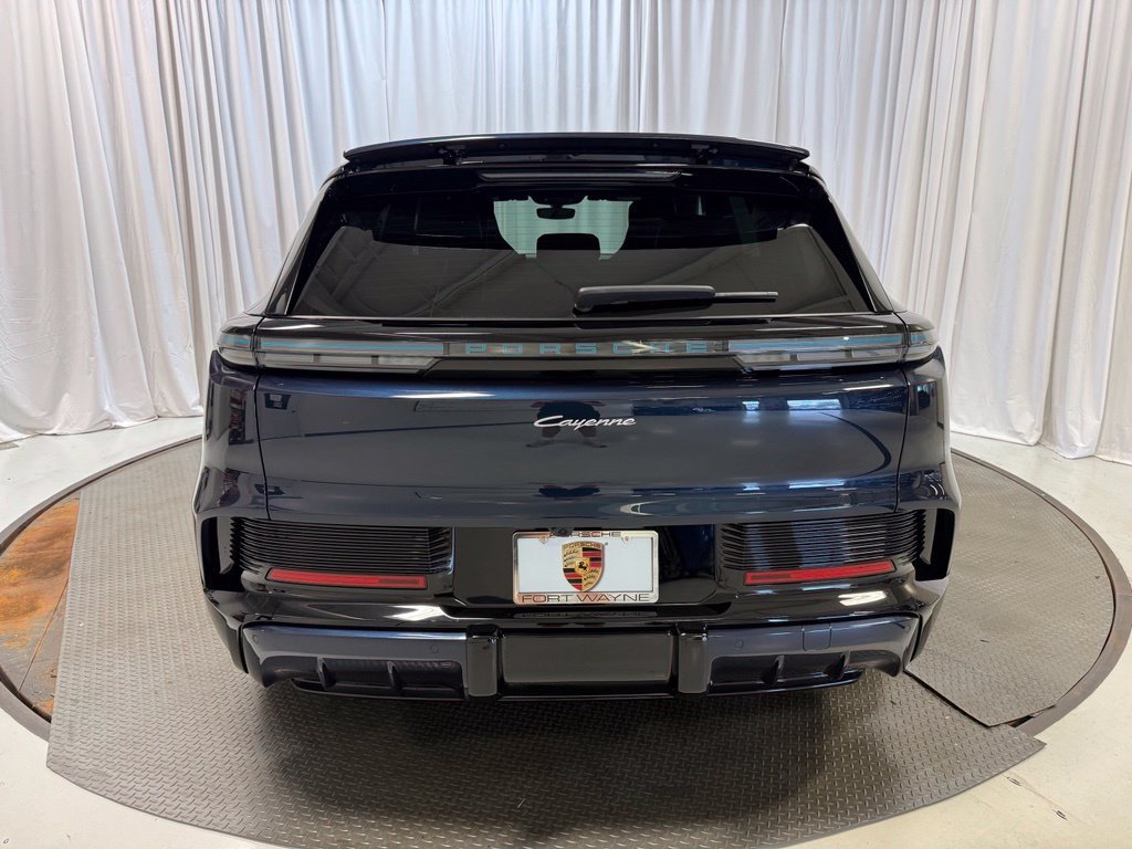 New 2026 Porsche Cayenne Electric AWD/4WD image 34