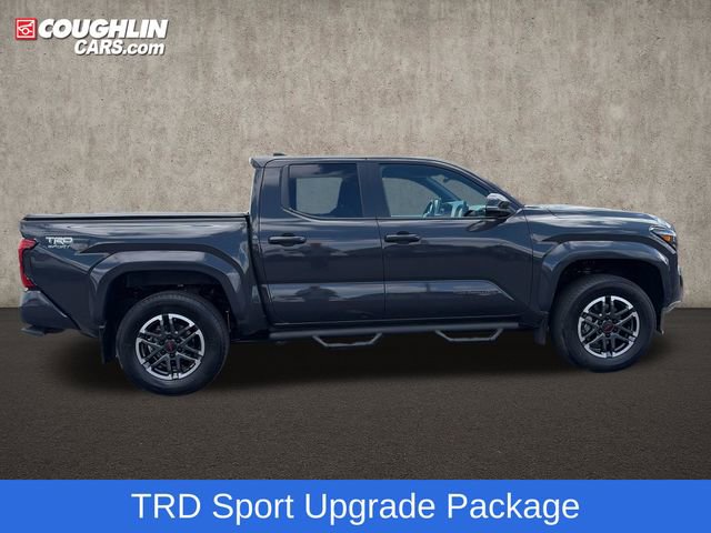 Used 2024 Toyota Tacoma TRD Sport w/ TRD Sport Upgrade Package AWD/4WD image 9