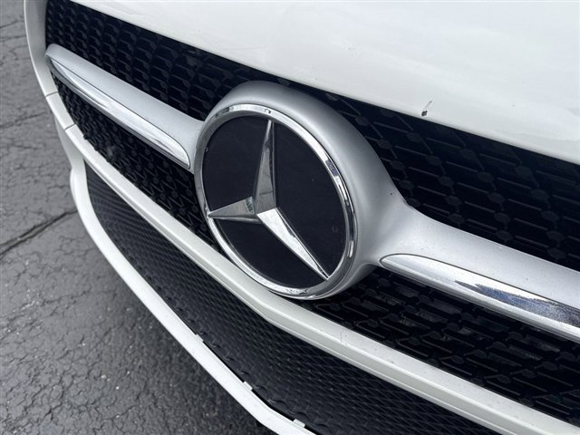 Used 2022 Mercedes-Benz A 220 image 31