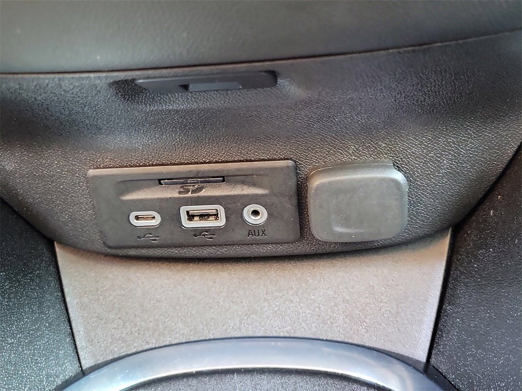 Used 2024 Chevrolet Malibu LT image 13