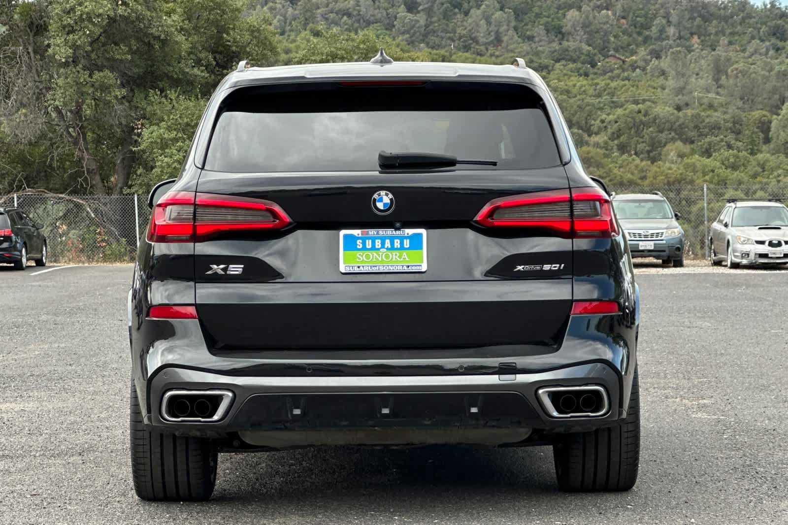 Used 2019 BMW X5 xDrive50i w/ M Sport Package AWD/4WD image 4