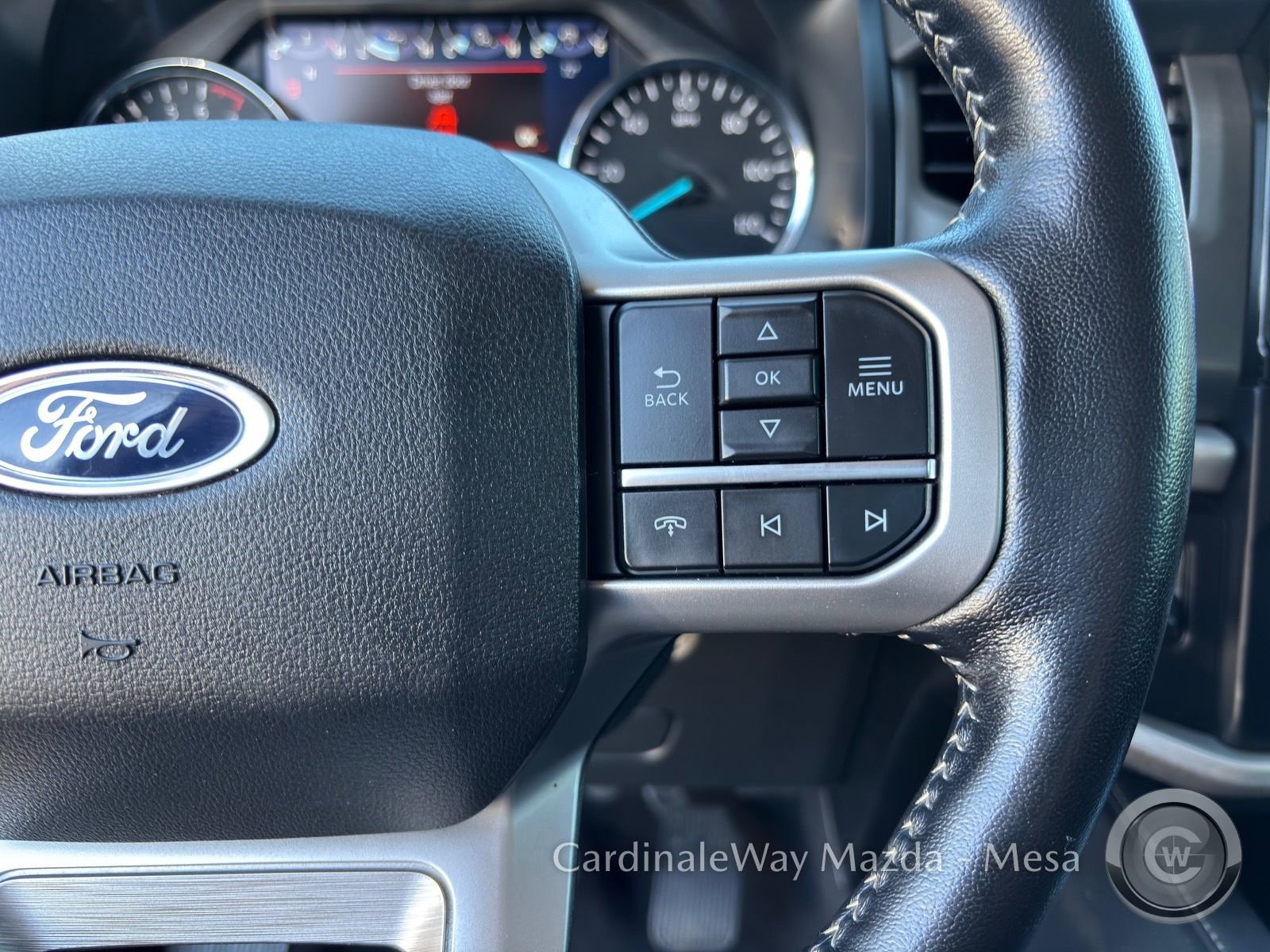 Used 2024 Ford Expedition XLT image 30