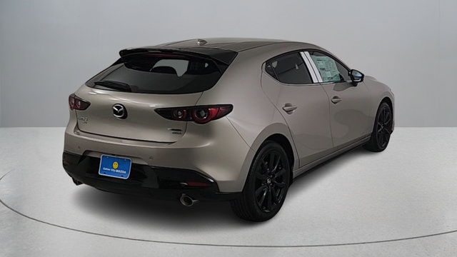 New 2025 MAZDA MAZDA3 Hatchback w/Premium Plus Pkg AWD/4WD image 4