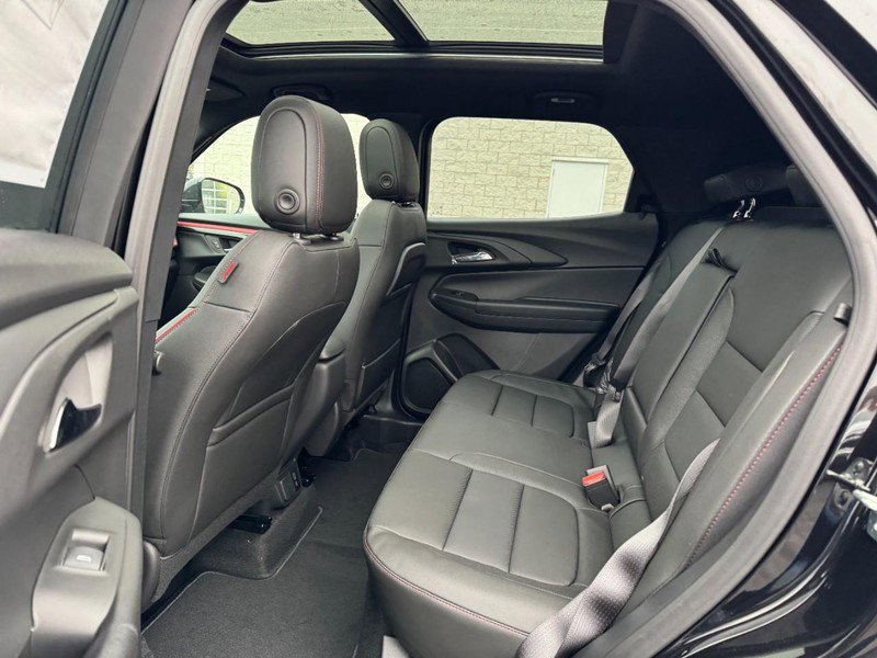 New 2026 Chevrolet TrailBlazer RS w/ Convenience Package image 32