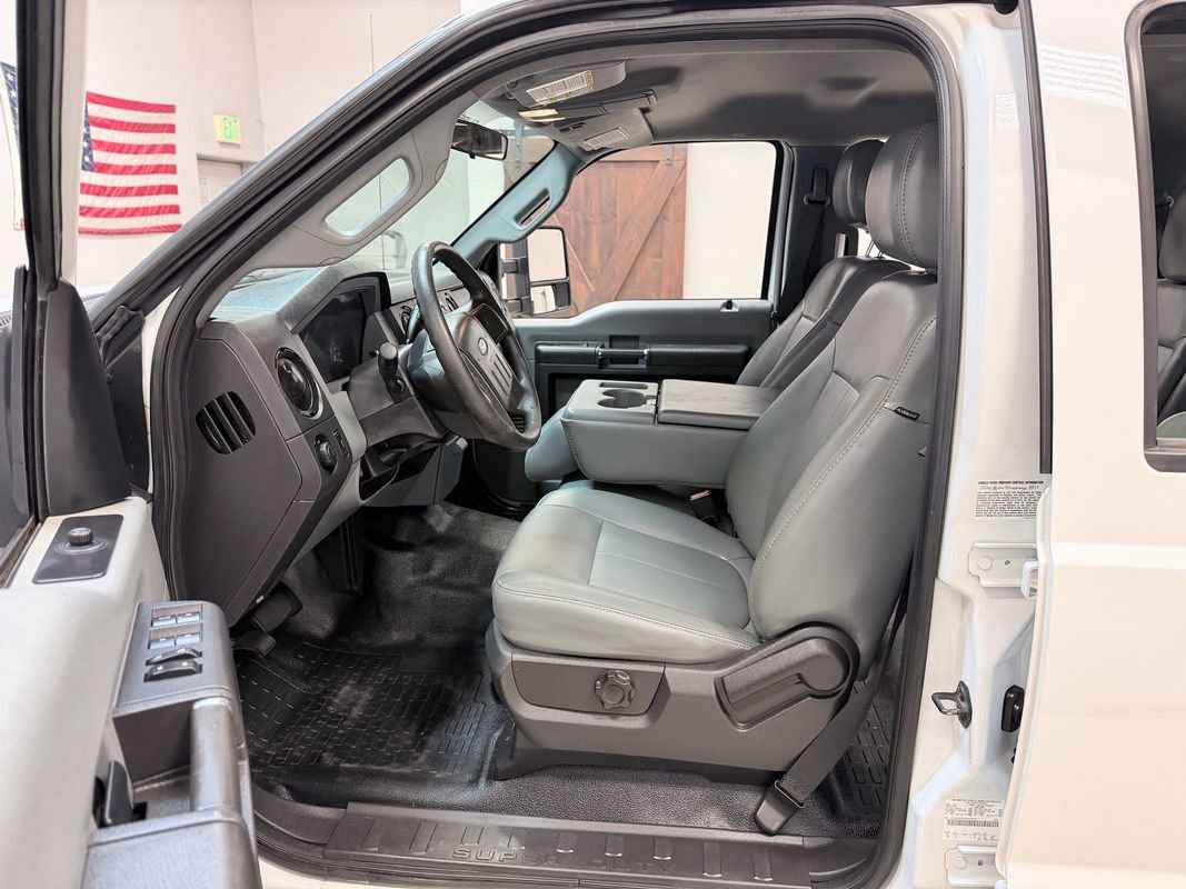Used 2012 Ford F550 4x4 Crew Cab Super Duty w/ Payload Upgrade Pkg image 21