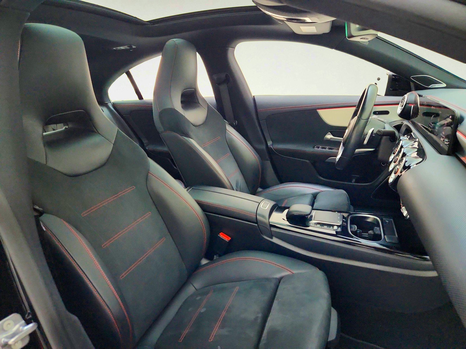 Certified 2023 Mercedes-Benz CLA 250 image 27