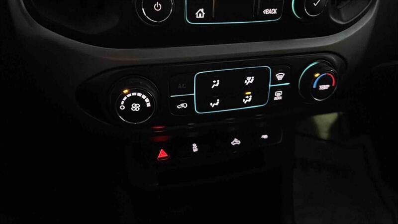 Used 2020 Chevrolet Colorado LT w/ LT Convenience Package image 20