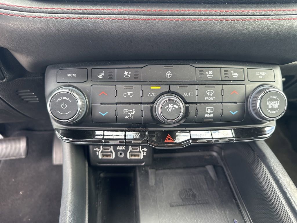 Used 2023 Dodge Durango R/T w/ Blacktop Package image 12