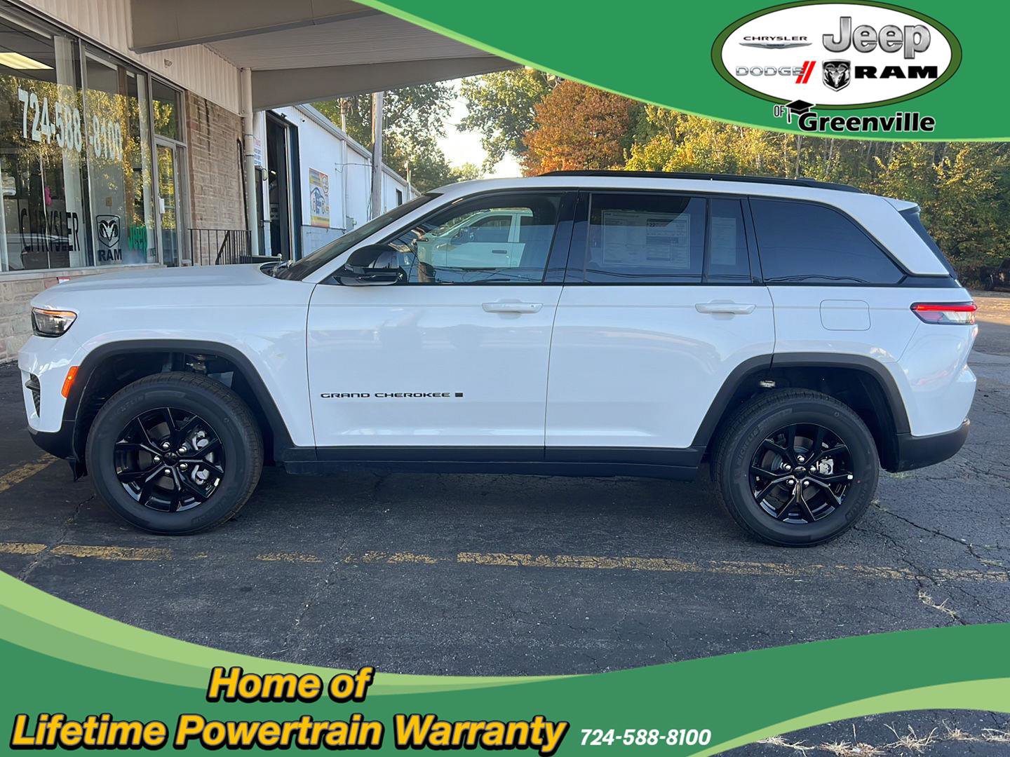 New 2025 Jeep Grand Cherokee Altitude image 12