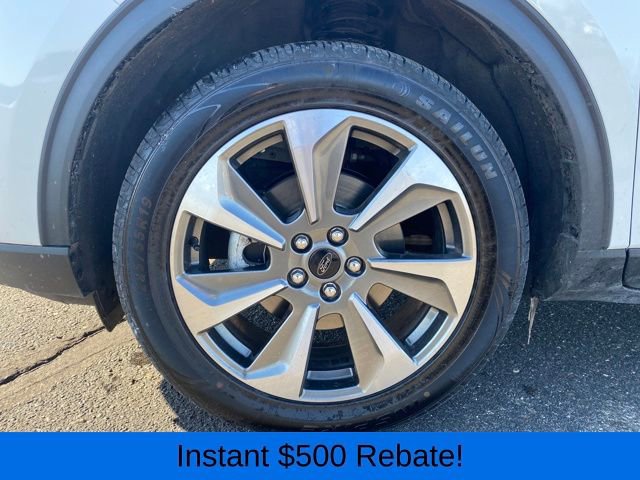 Used 2024 Ford Escape Platinum image 23
