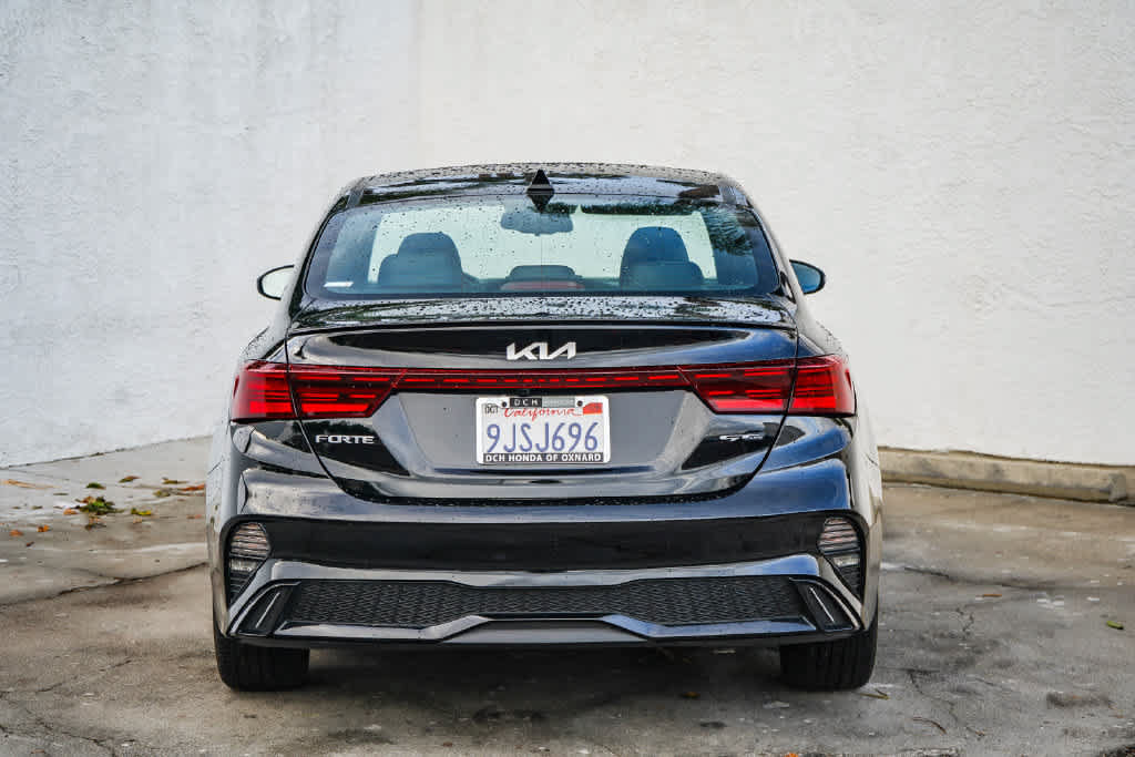 Used 2024 Kia Forte GT-Line w/ GT-Line Premium Package FWD image 5
