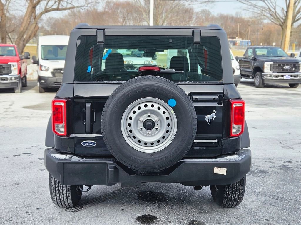 New 2025 Ford Bronco 2-Door image 4