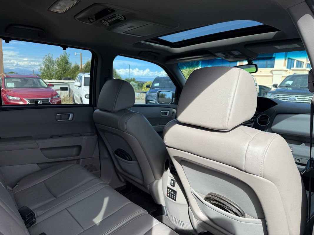 Used 2014 Honda Pilot Touring image 21