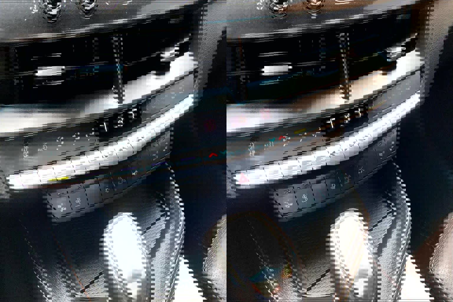 Used 2023 Cadillac CT4 Sport w/ Technology Package image 35