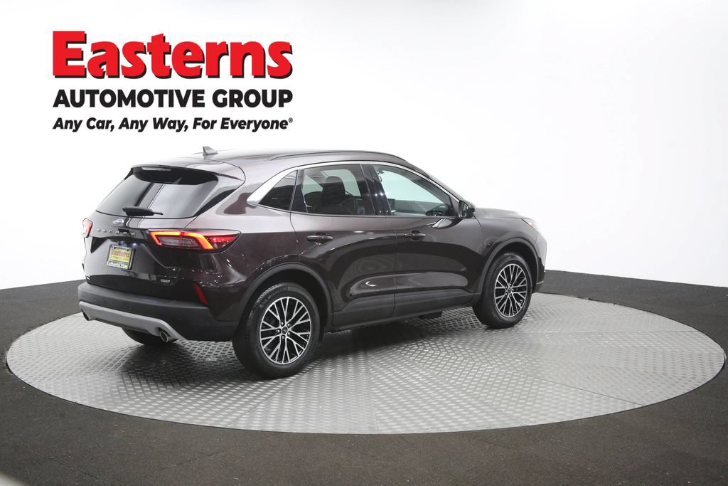 Used 2023 Ford Escape SE FWD image 42