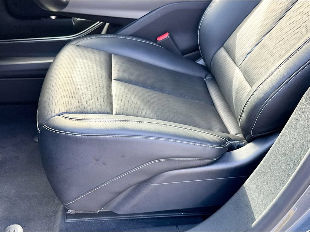 Used 2023 Cadillac Lyriq AWD image 21