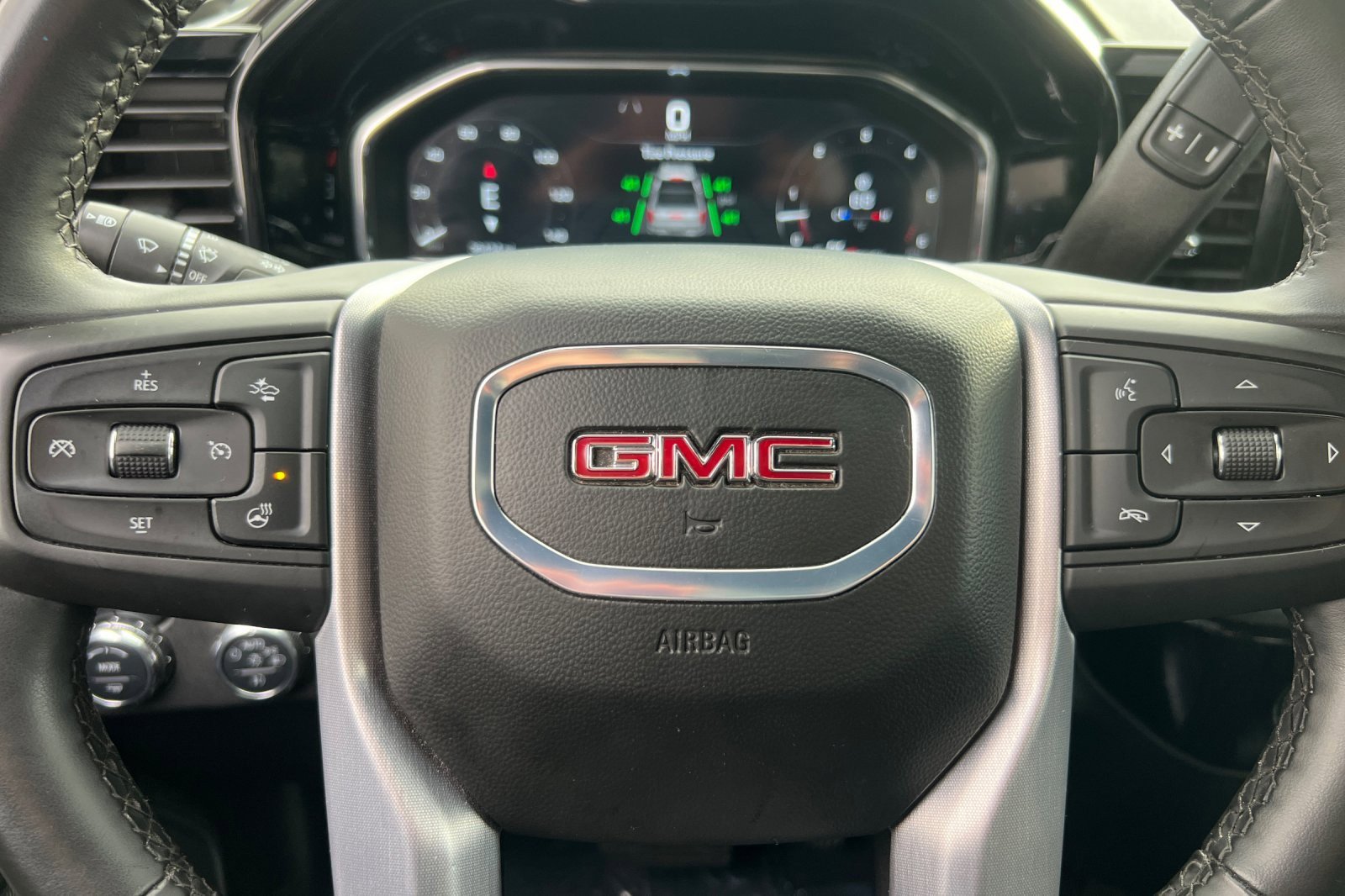 Used 2024 GMC Sierra 1500 SLT image 19