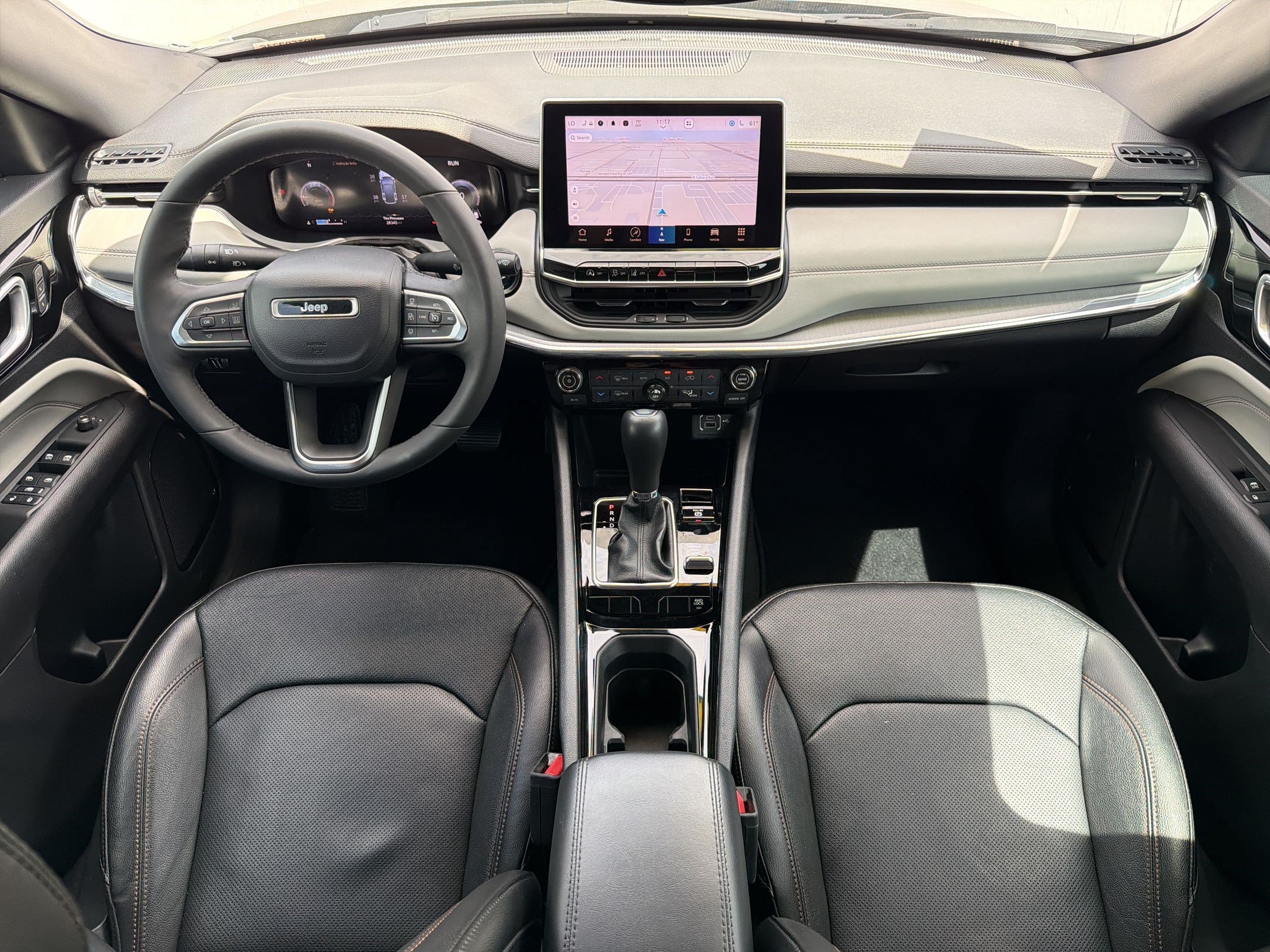 Used 2023 Jeep Compass Limited w/ Elite Group AWD/4WD image 14