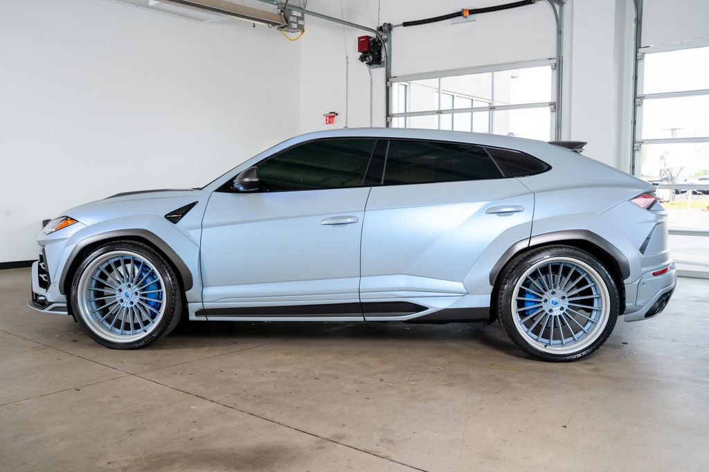 Used 2022 Lamborghini Urus image 8
