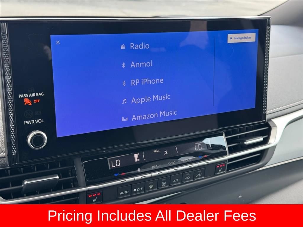 Used 2026 Toyota Sienna XSE FWD image 25