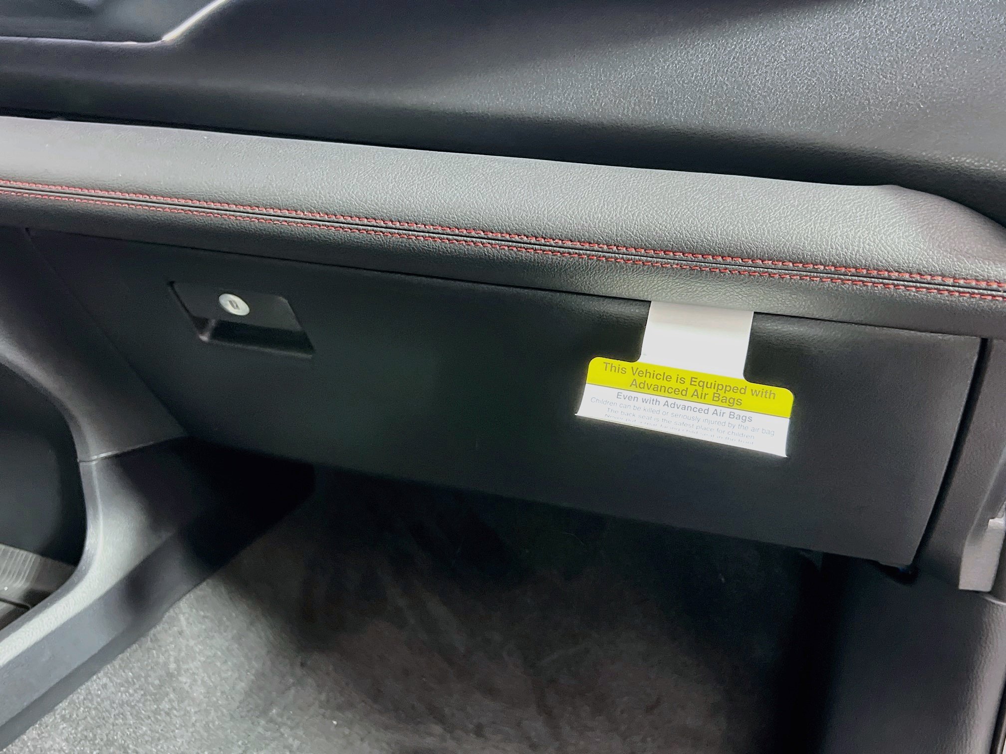New 2026 Toyota Sienna XSE FWD image 33