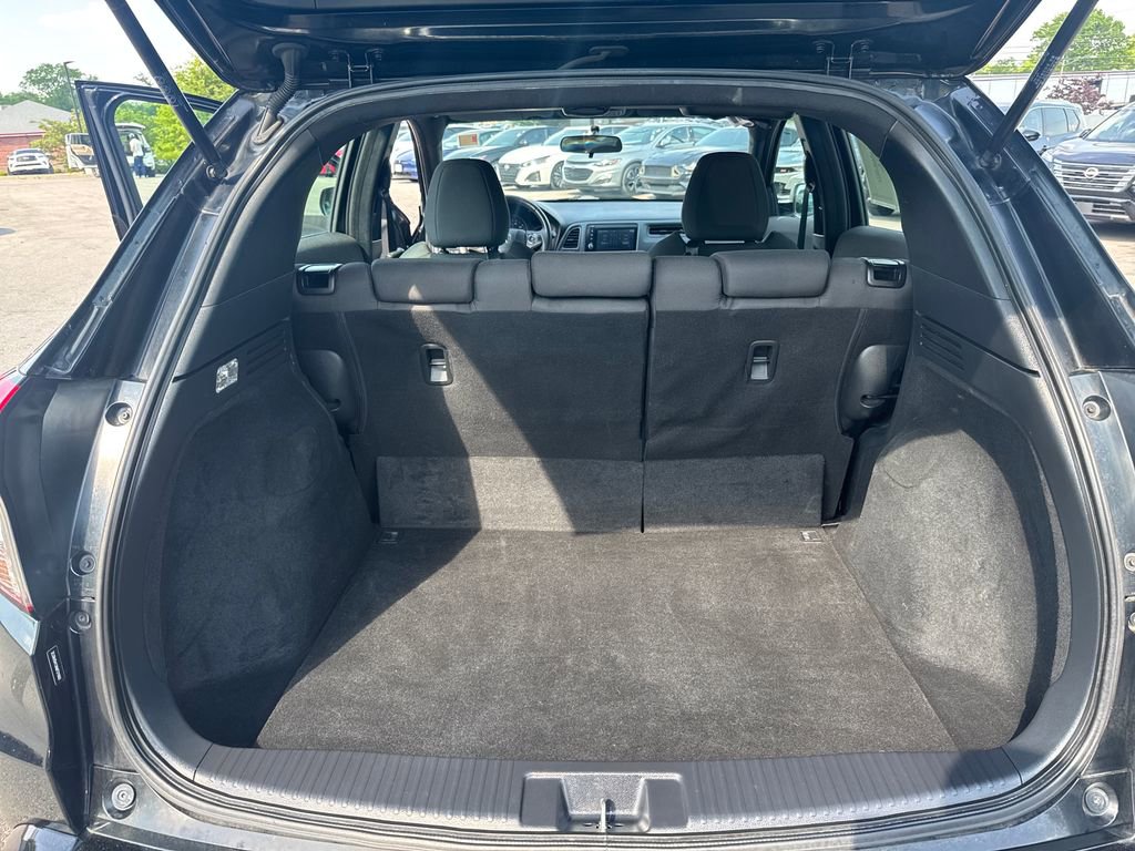Used 2019 Honda HR-V Sport image 21