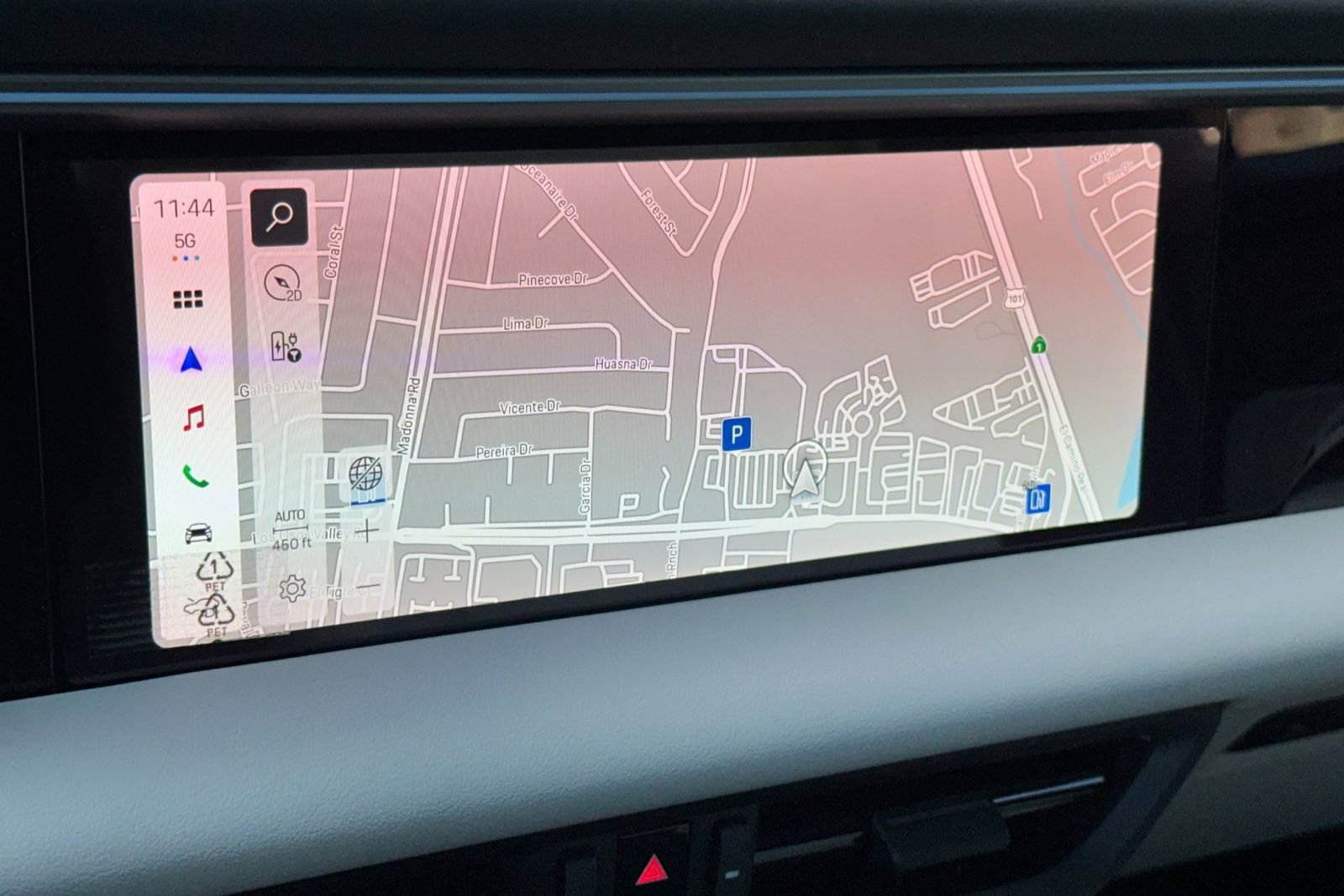 New 2026 Porsche Macan Electric RWD image 37