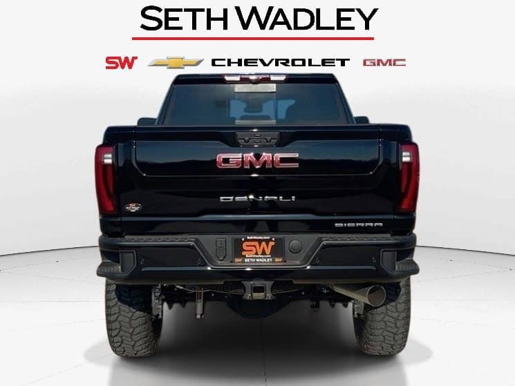 New 2025 GMC Sierra 2500 Denali w/ Denali Reserve Package AWD/4WD image 6