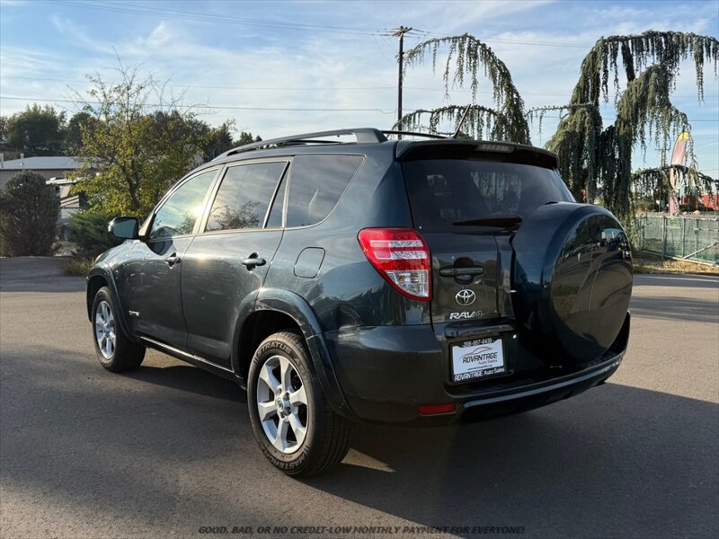 Used 2012 Toyota RAV4 Limited w/ Navigation Value Pkg AWD/4WD image 5